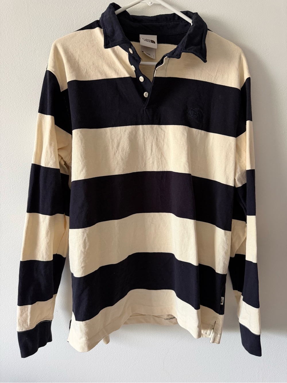 North Face Men's Striped Rugby Shirt - Cream & Navy